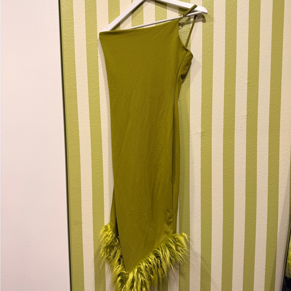 One-Shoulder Green Dress with Feather Trim